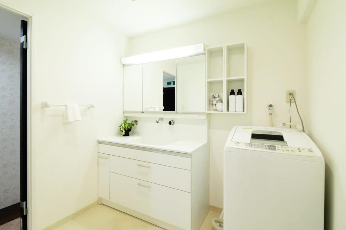 Bhotel La-Shante - 5 Mins Walk To The Peacepark & 2Br 10 Ppl #101 Hiroshima Buitenkant foto