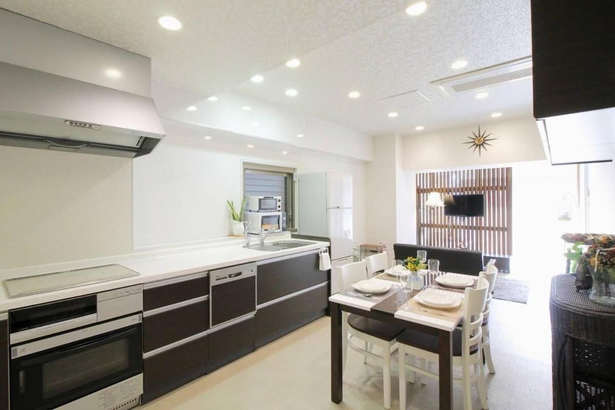 Bhotel La-Shante - 5 Mins Walk To The Peacepark & 2Br 10 Ppl #101 Hiroshima Buitenkant foto
