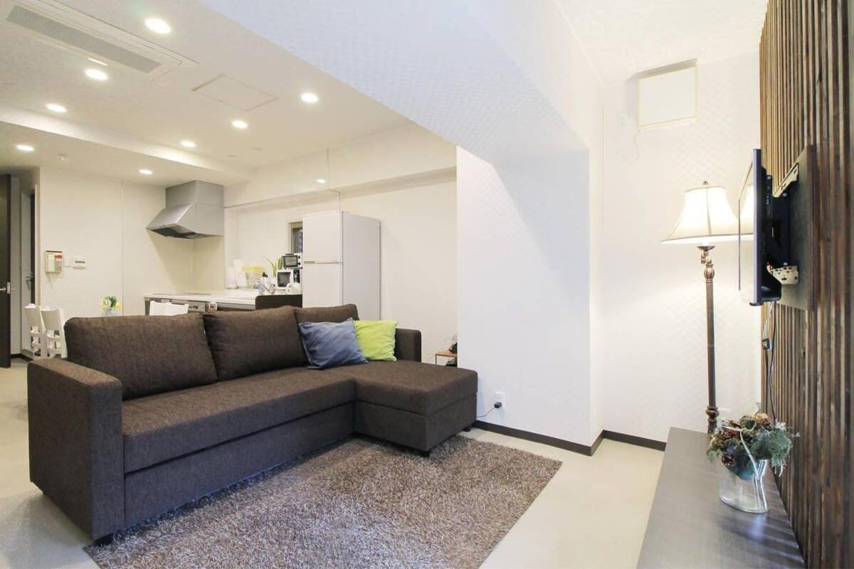 Bhotel La-Shante - 5 Mins Walk To The Peacepark & 2Br 10 Ppl #101 Hiroshima Buitenkant foto